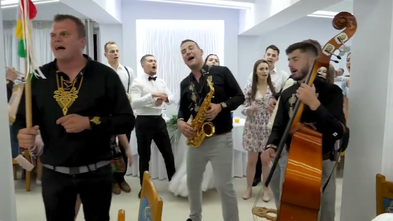 Zespół Malibo i drużba Dawid Sroka- Biesiada przy stołach 🤩 wężyk weselny na końcu 🔥🔥