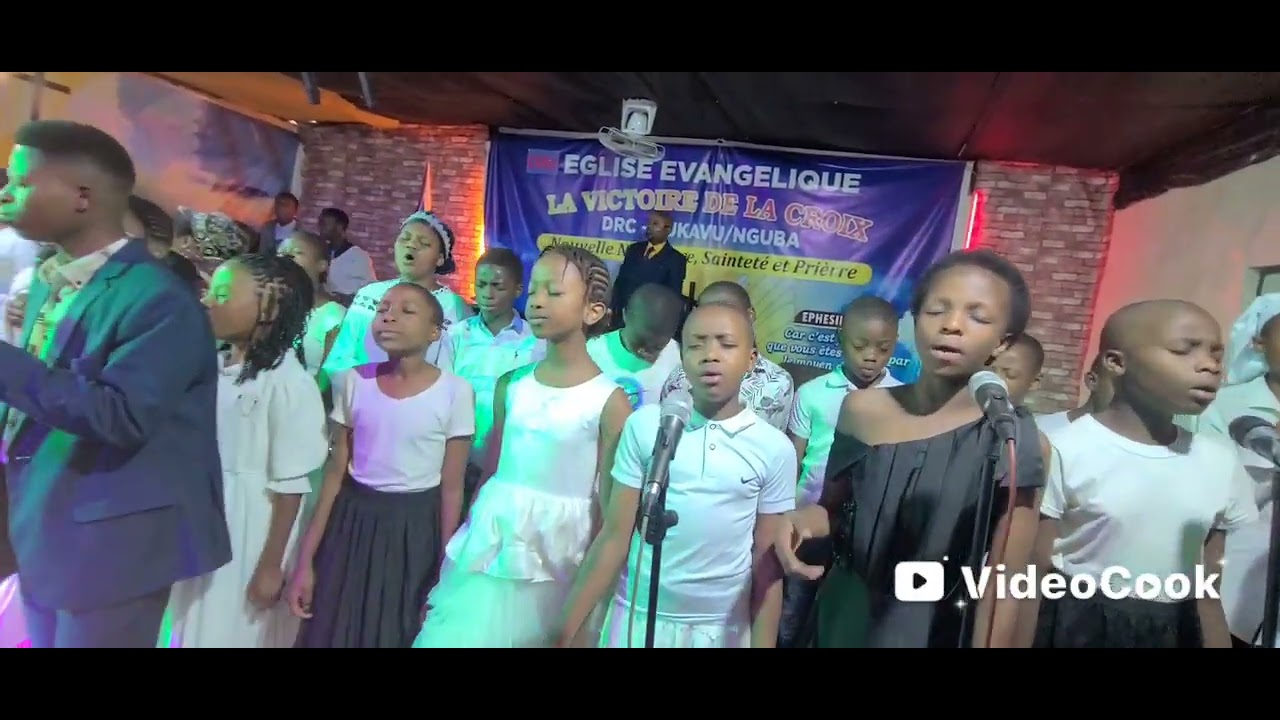 Concert kubwa ya la voix des anges choir,  Eglise evangelique la victoire de la croix nguba 