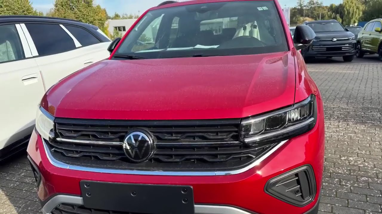 VW T-Cross (2026) ein SUV ein kleiner Tiguan mal in einer anderen Farbe ist das Auto groß genug?