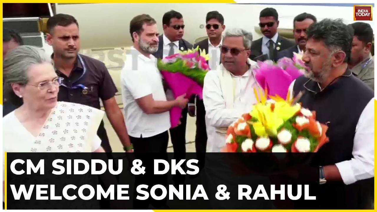 Opposition Meet: 26 Parties To Attend; Rahul, Sonia Arrive In Bengaluru