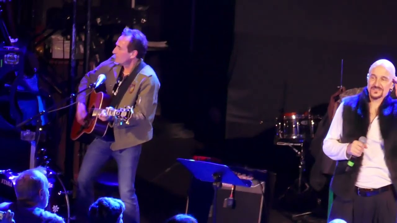 9  - James -  Hallelujah  - Circuit (set 2) - 06 - 02 - 26