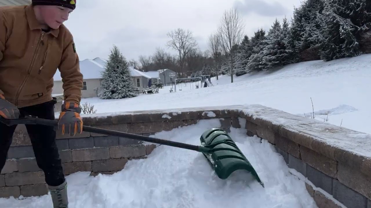 Snow 
