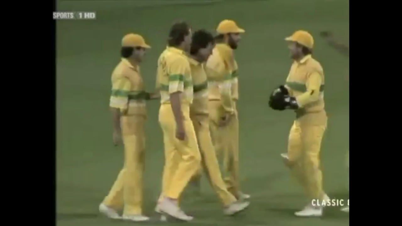 10 of the Best... Outfield Catches