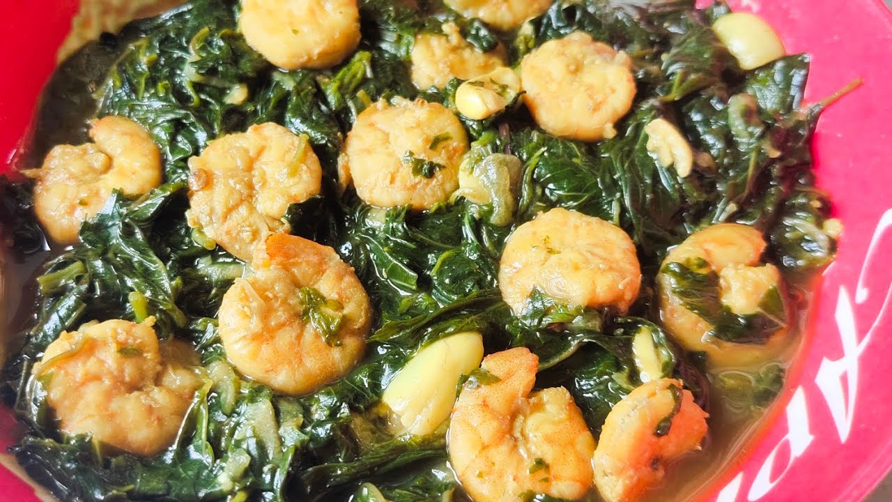 Chingri Mach Diye Pat Shak Recipe | চিংড়ি মাছ দিয়ে পাট শাকের রেসিপি