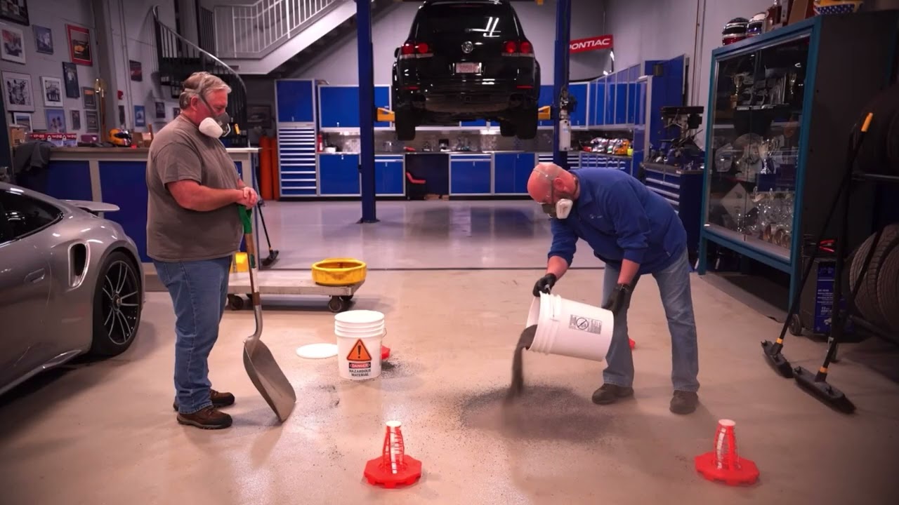 FlashDry (Industrial Absorbent) by EarthSafe