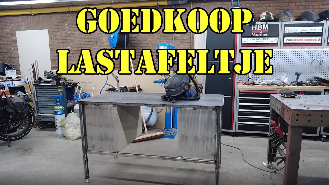 De zelfgemaakte lastafel is klaar voor gebruik alleen de bankschroef nog