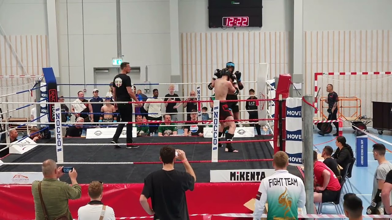 Alexander Andersen vs Benjamin Sesay