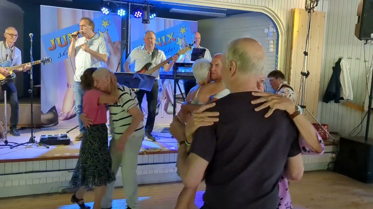 Junix med Ole Hansen - En dag i sänder (markuz.se)