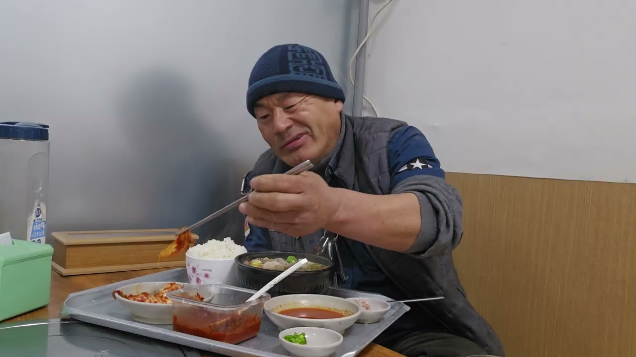 태백 택시기사 밥한끼  순대국밥  날씨는춥고 손님 귀하고 이럴땐 잘먹어야 돼 ᆢ