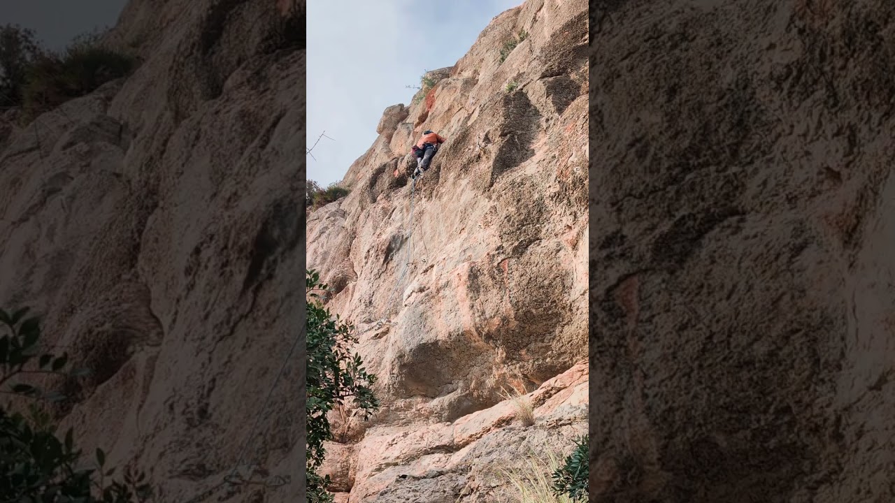 La Cucala / Alta tensión / Mal de altura 6b / Sevan flash