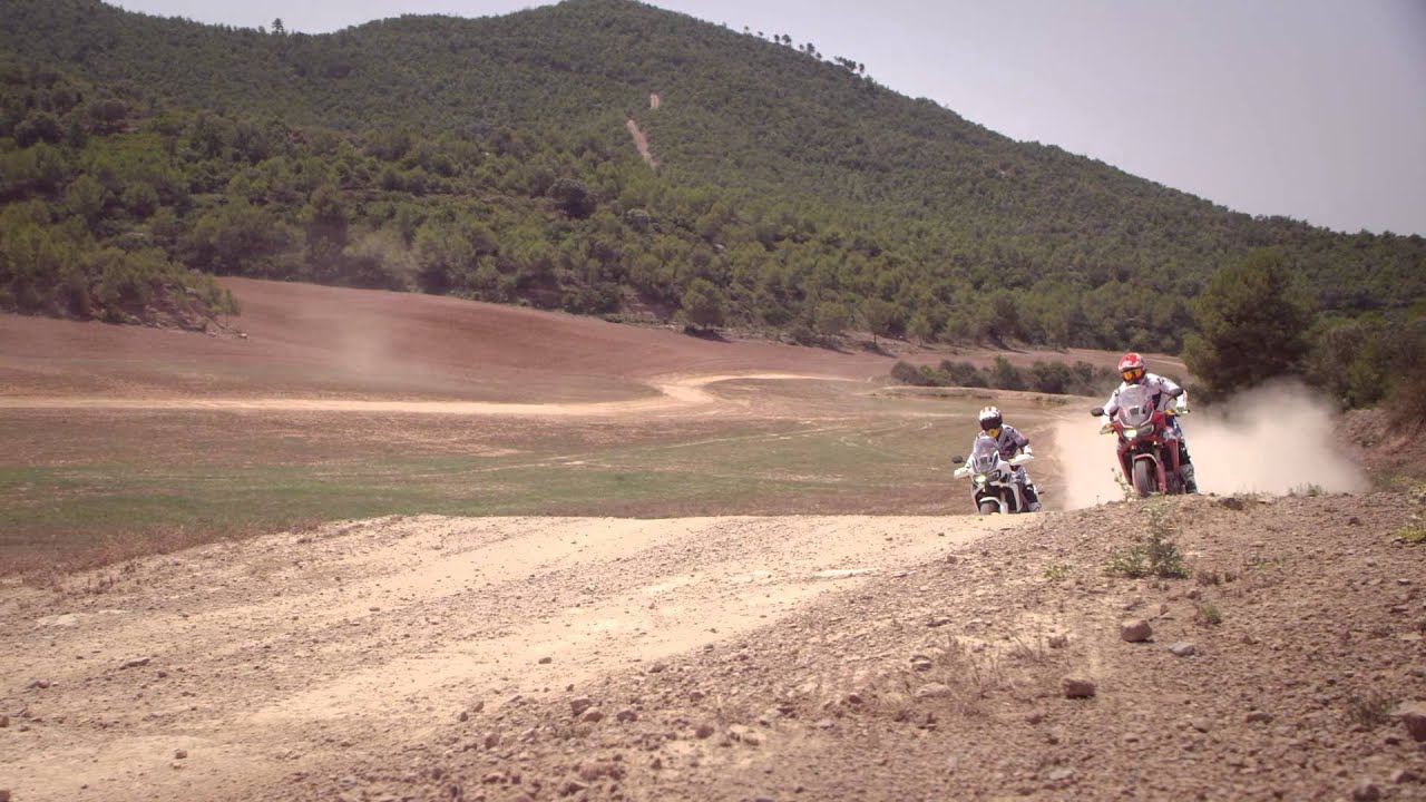 &iexcl;Marc M&aacute;rquez y Joan Barreda prueban la nueva Africa Twin!