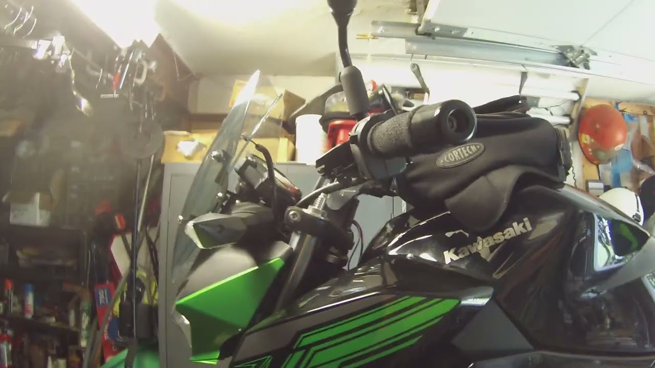 kawasaki Z400 routine prep