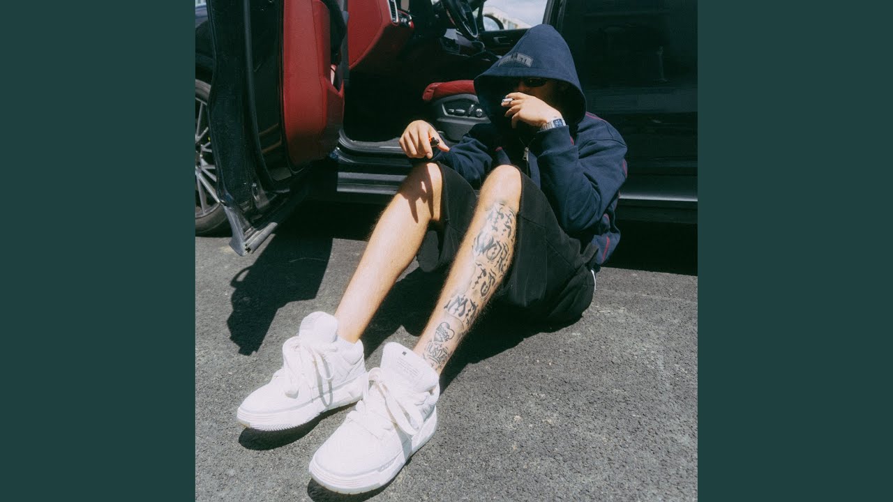 Dres nisko