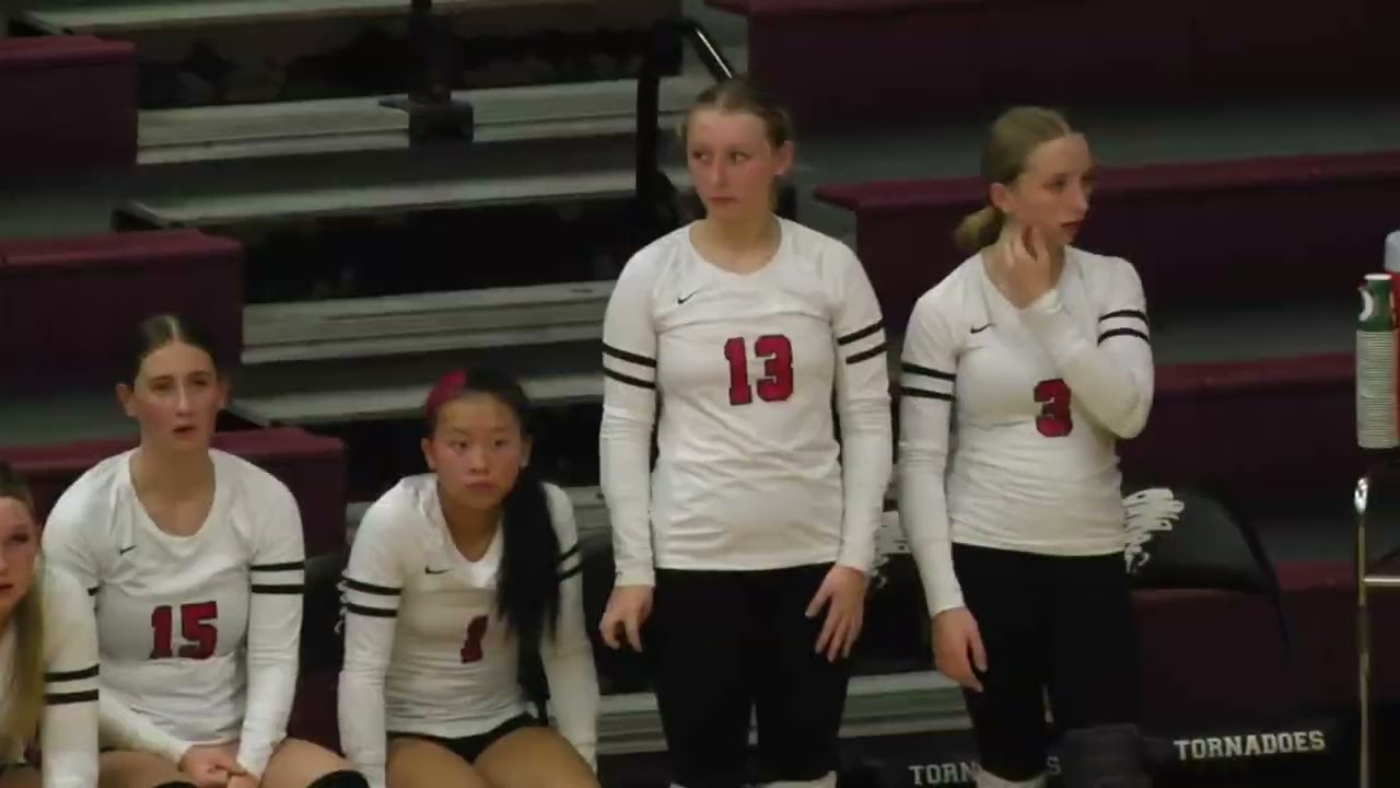 ДЕВОЧКИ-ВОЛЕЙБОЛИСТЫ ANOKA TORNADOES VS COON RAPIDS CARDNALS | ANOKA | QCTV