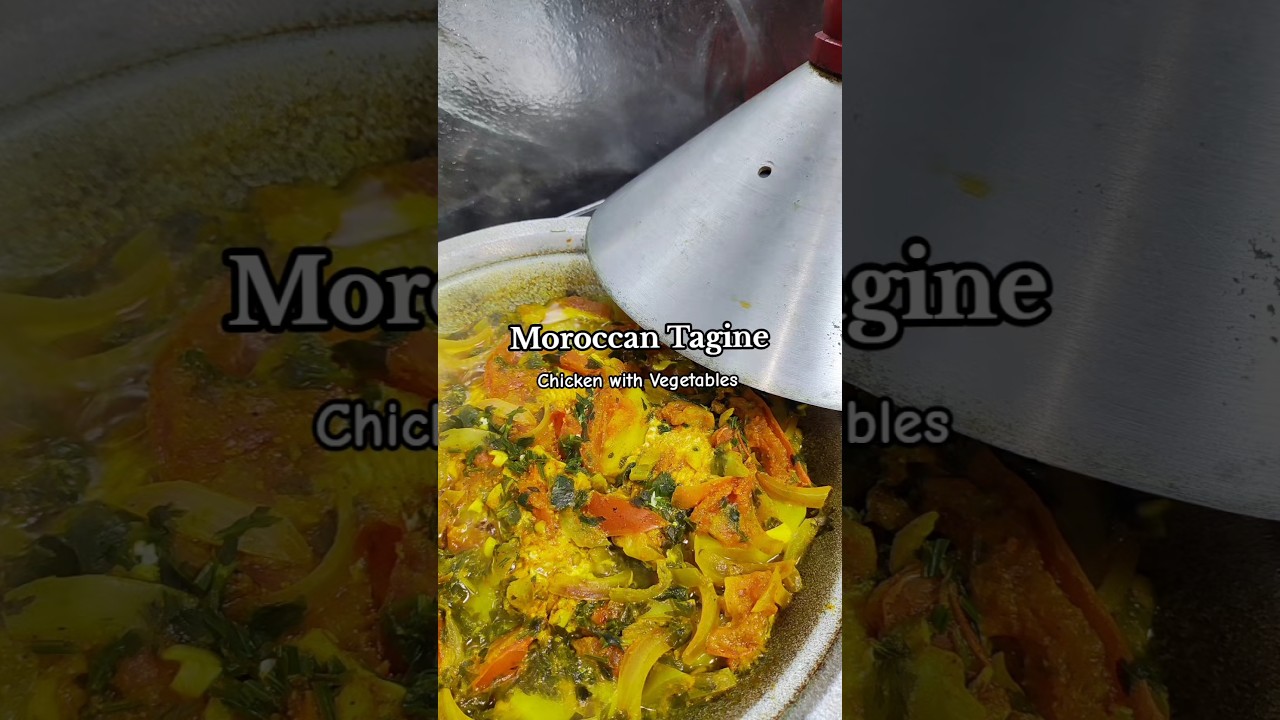 Moroccan Chicken Tagine with vegetables🇲🇦 #morocco #moroccanfood #cooking #recipes