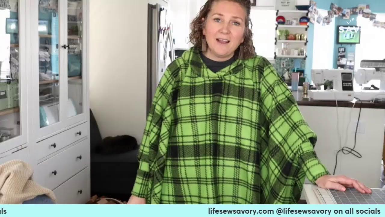 How to sew a wearable Blanket {DIY Comfy}