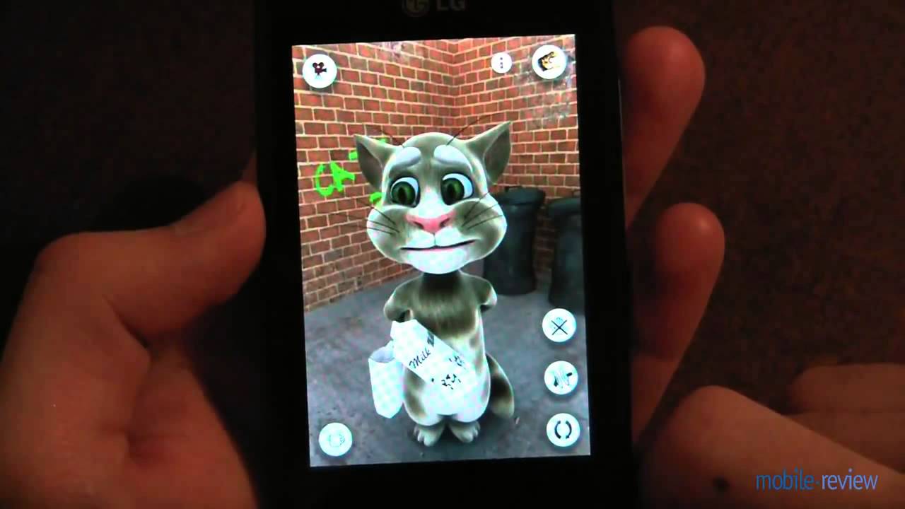 Игра  u0027Talking Tom u0027 на смартфоне LG Optimus One