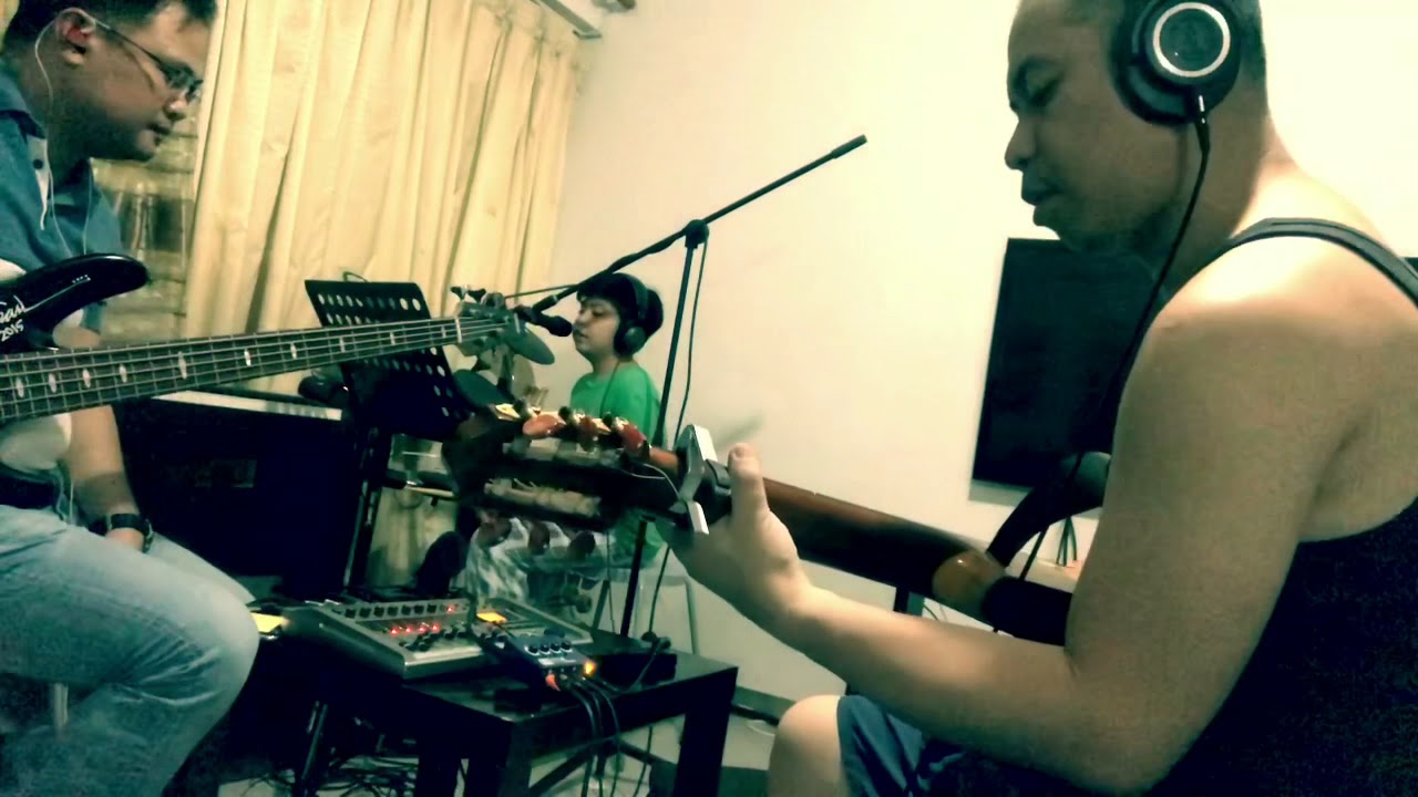 Stitches - Shawn Mendes cover by Kurt