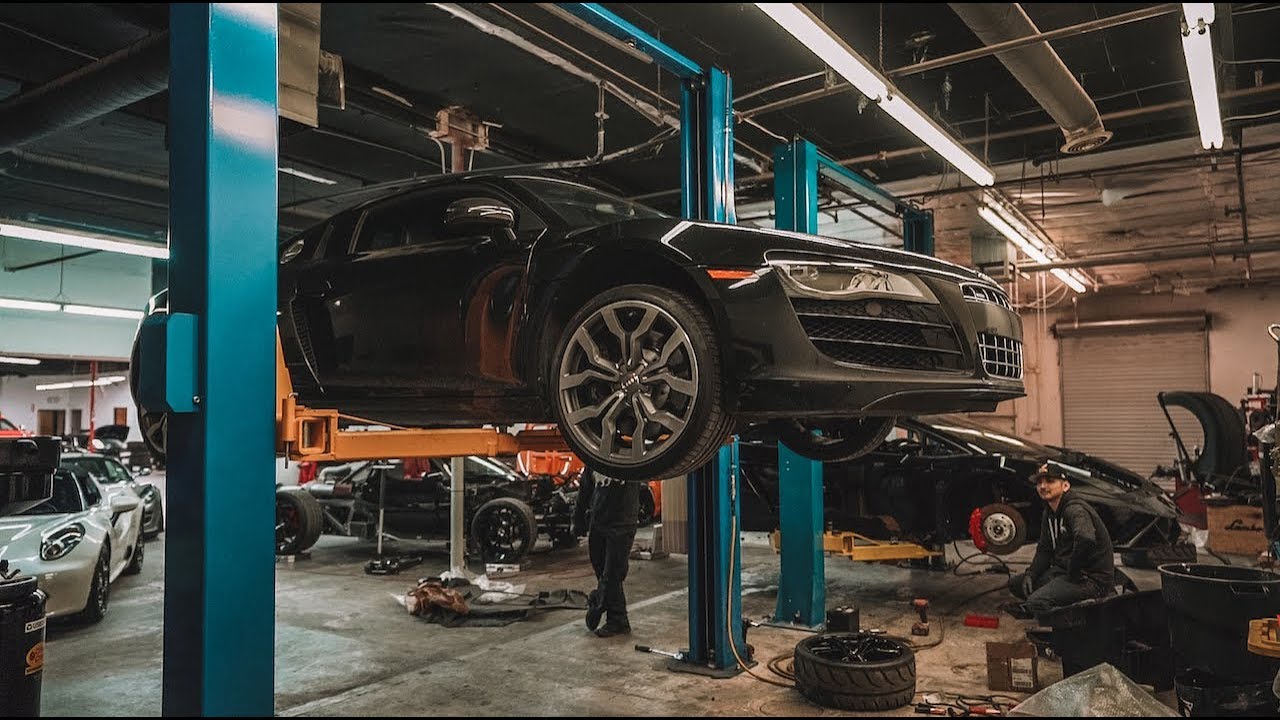 HOW TO - AUDI R8 V10 OIL CHANGE