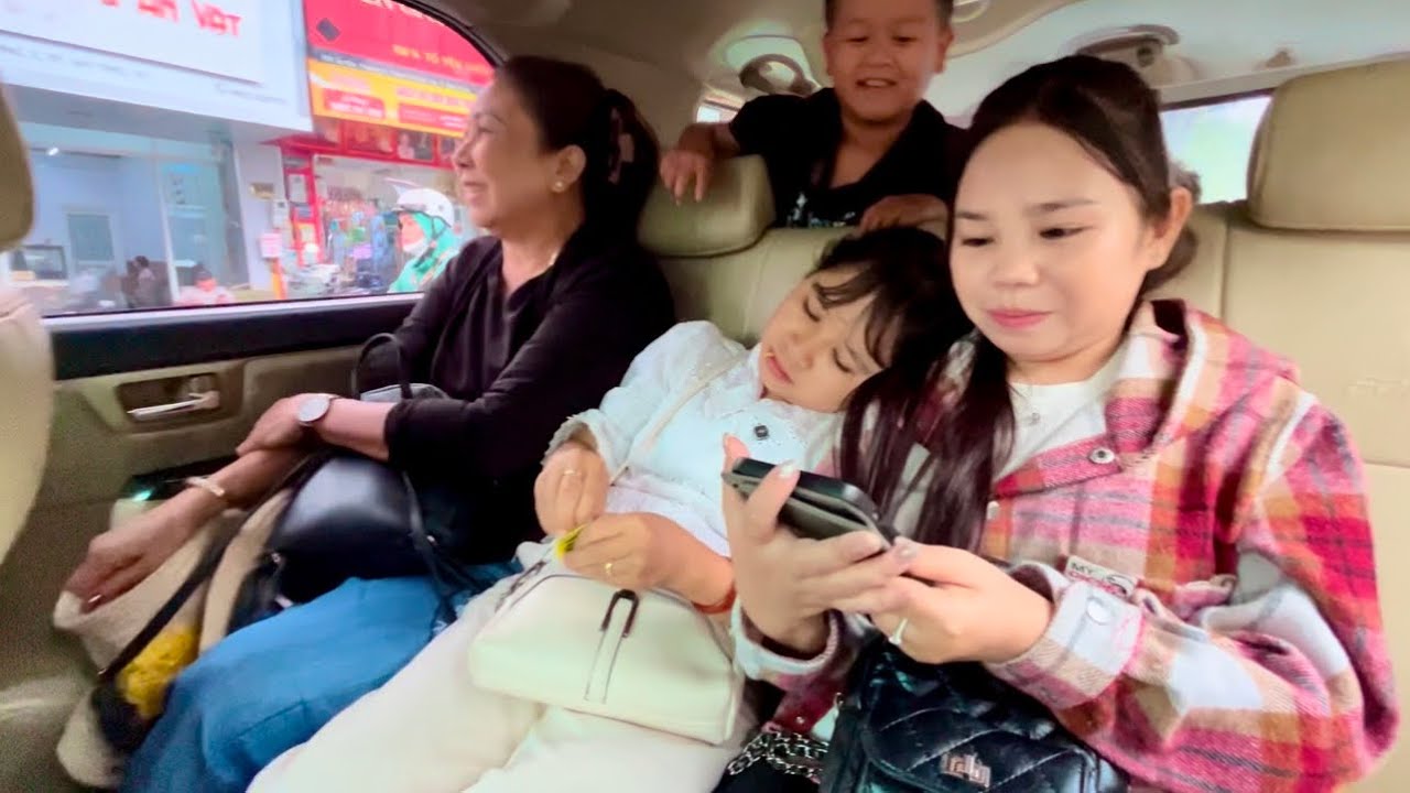 Câu chuyện trên đường đi Tp Mỹ Tho khiến mấy chị em hoản sợ và được chị 10 bồi bổ || Cô Chủ Nhỏ