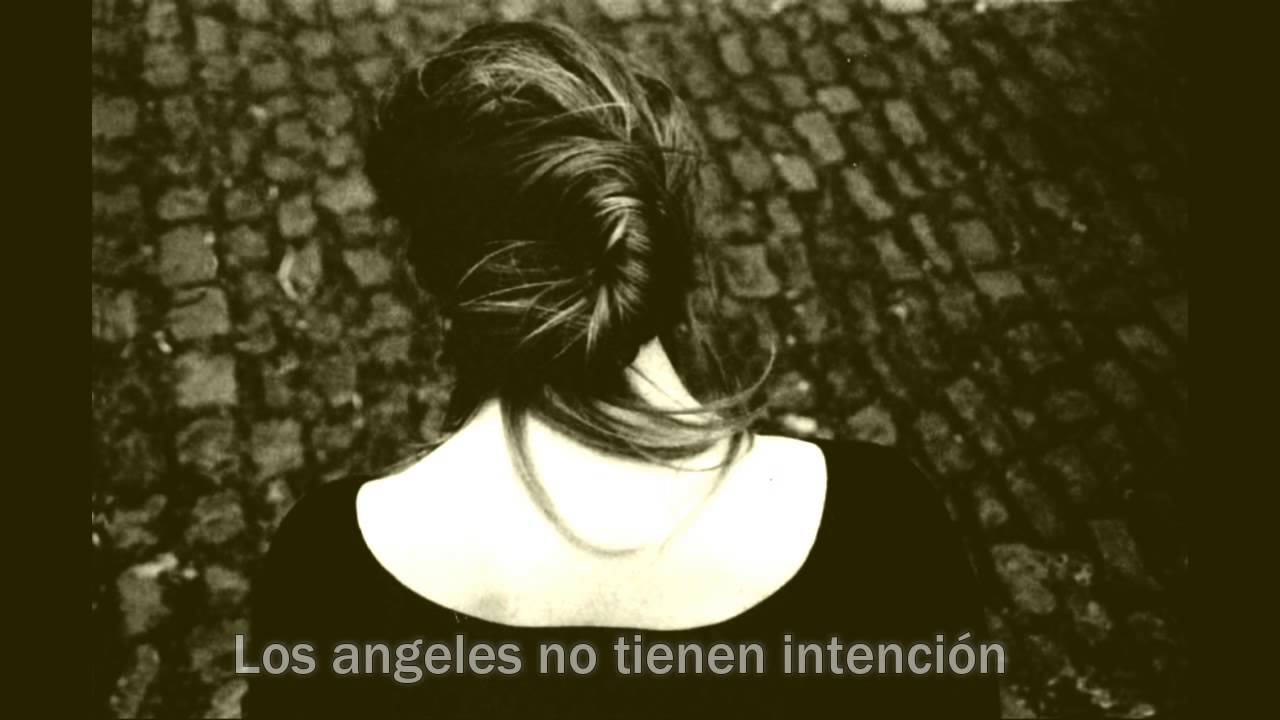 Gloomy Sunday  Björk versión subtitulado en español
