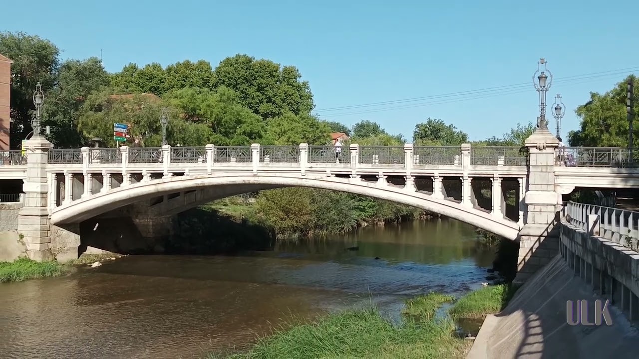 Puente de la reina Victoria. Rincones de Madrid
