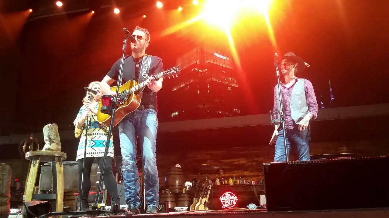Eric Church, Ryan Bingham & Joanna Cotten -  The Weight (7/31/15) Nashville, TN