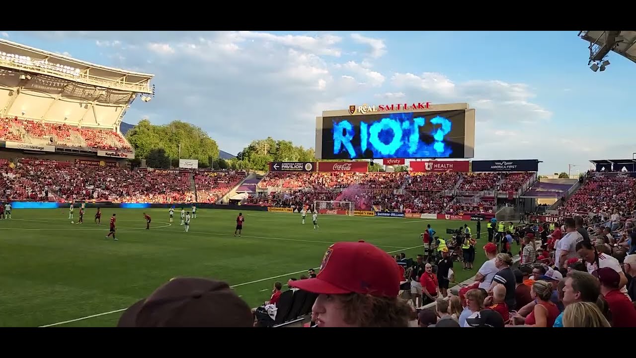 If you believe then just stand up on your feet! We’re here for RSL! ⚽️