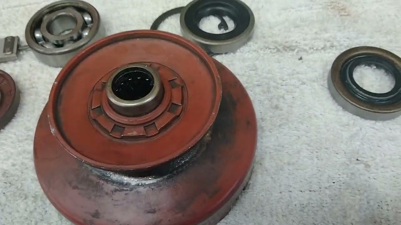Laura m48 clutch side crank seal