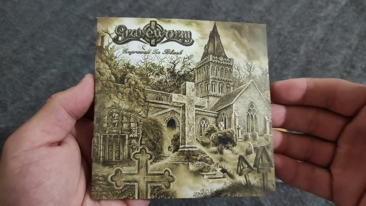 Unpacking of the Engraved in Black (Digipak)