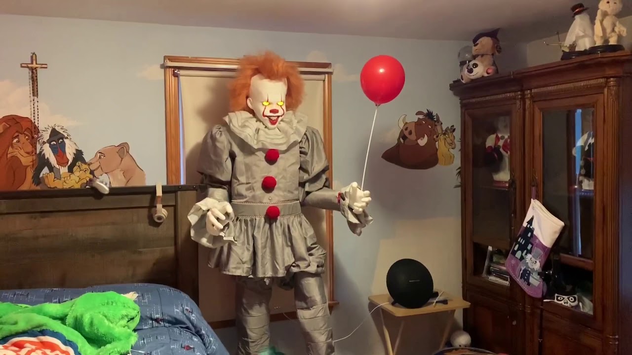 Spirit Halloween Pennywise HD audio