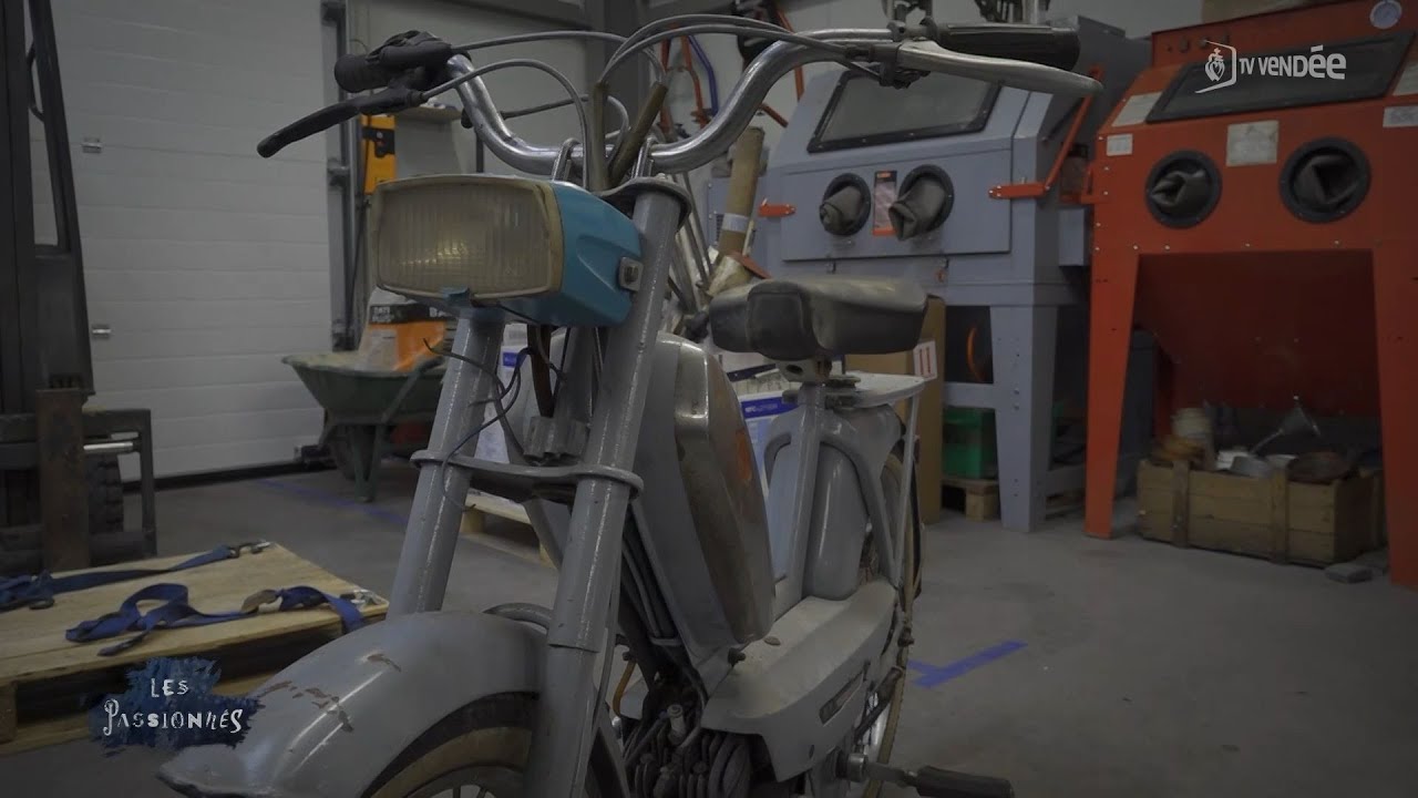 Les passionnés - vielles mob et solex