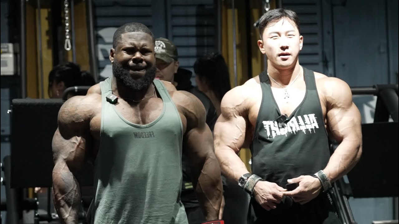 Chest / Shoulders in Korea W/ Ifbb Pro Jaehun
