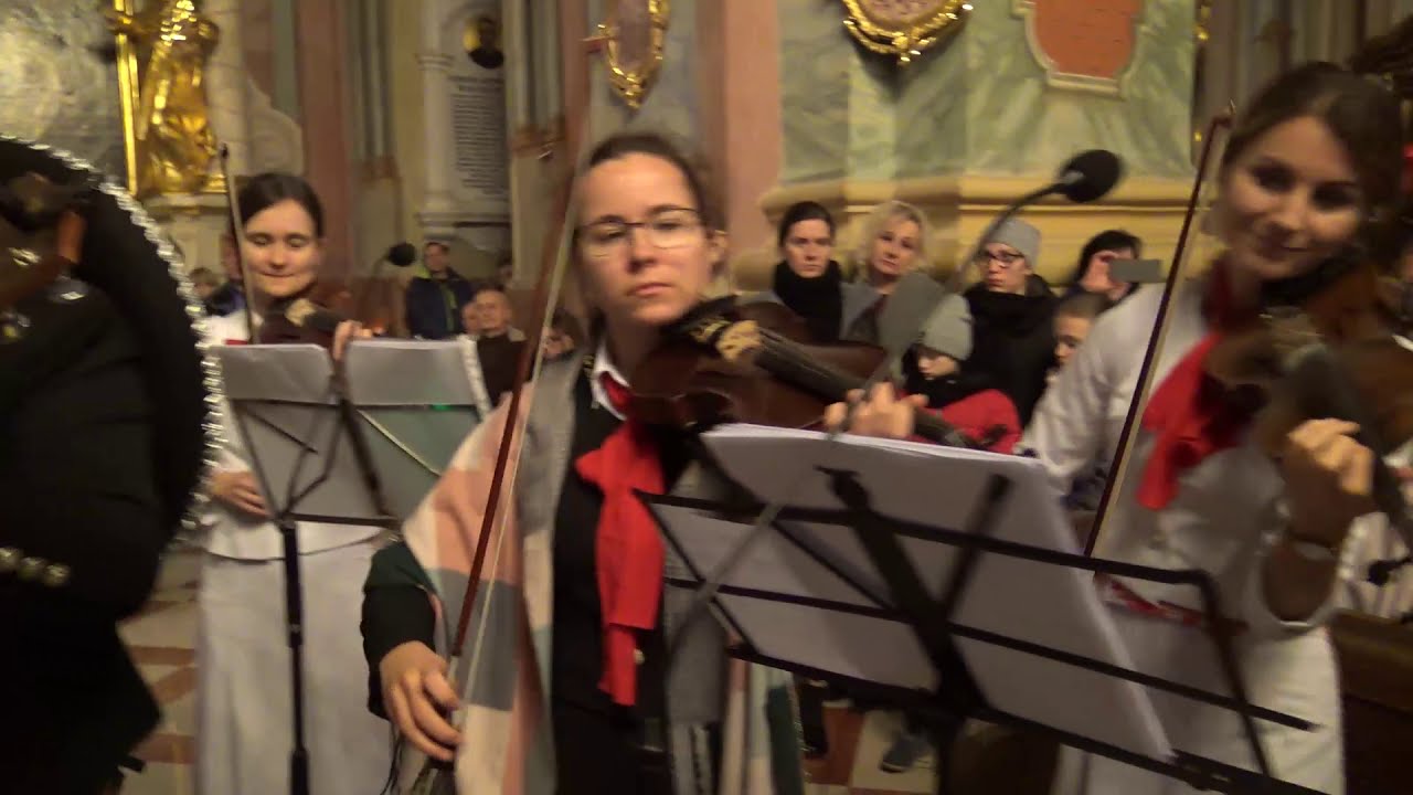 Mi Madrecita - Comunidad Guadalupe en Polonia (2019)