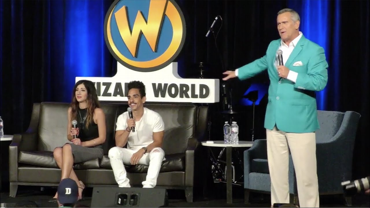 BRUCE CAMPBELL, RAY SANTIAGO & DANA DELORONZO | FROM WW CHICGAO 2016