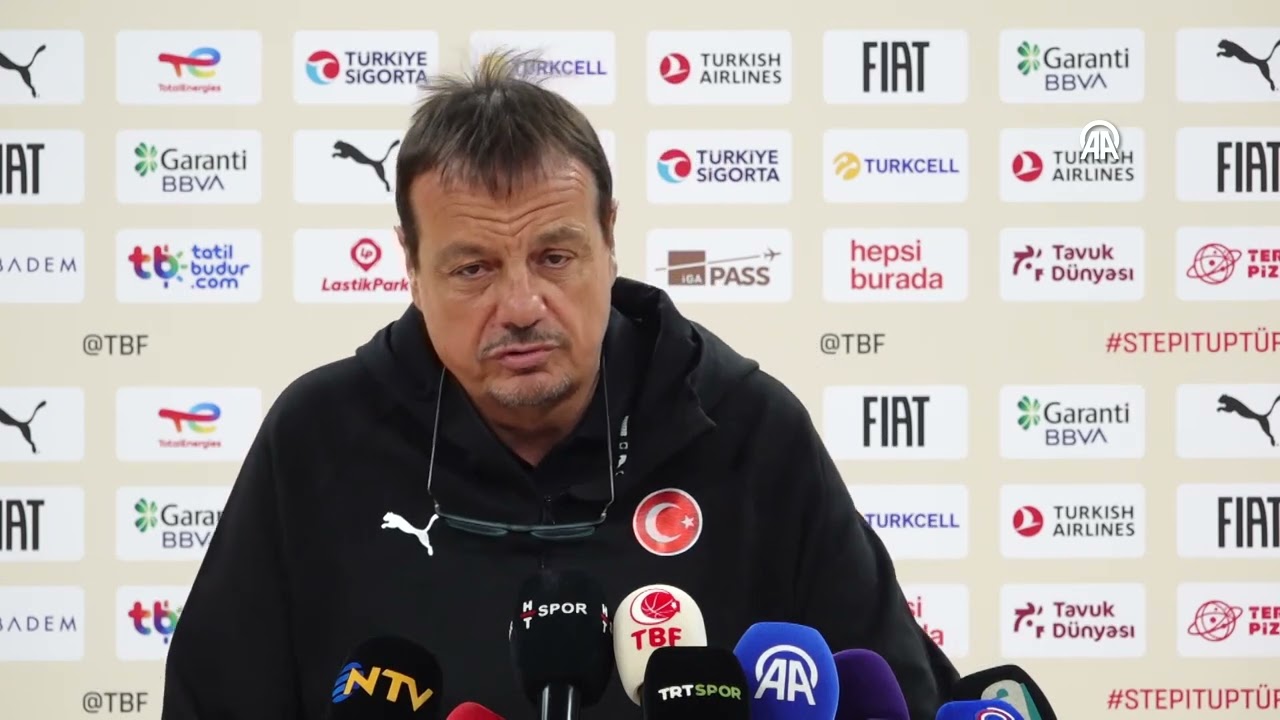 Ergin Ataman: Avrupa Şampiyonası finalisti olarak Dünya Şampiyonası'na katılıp...