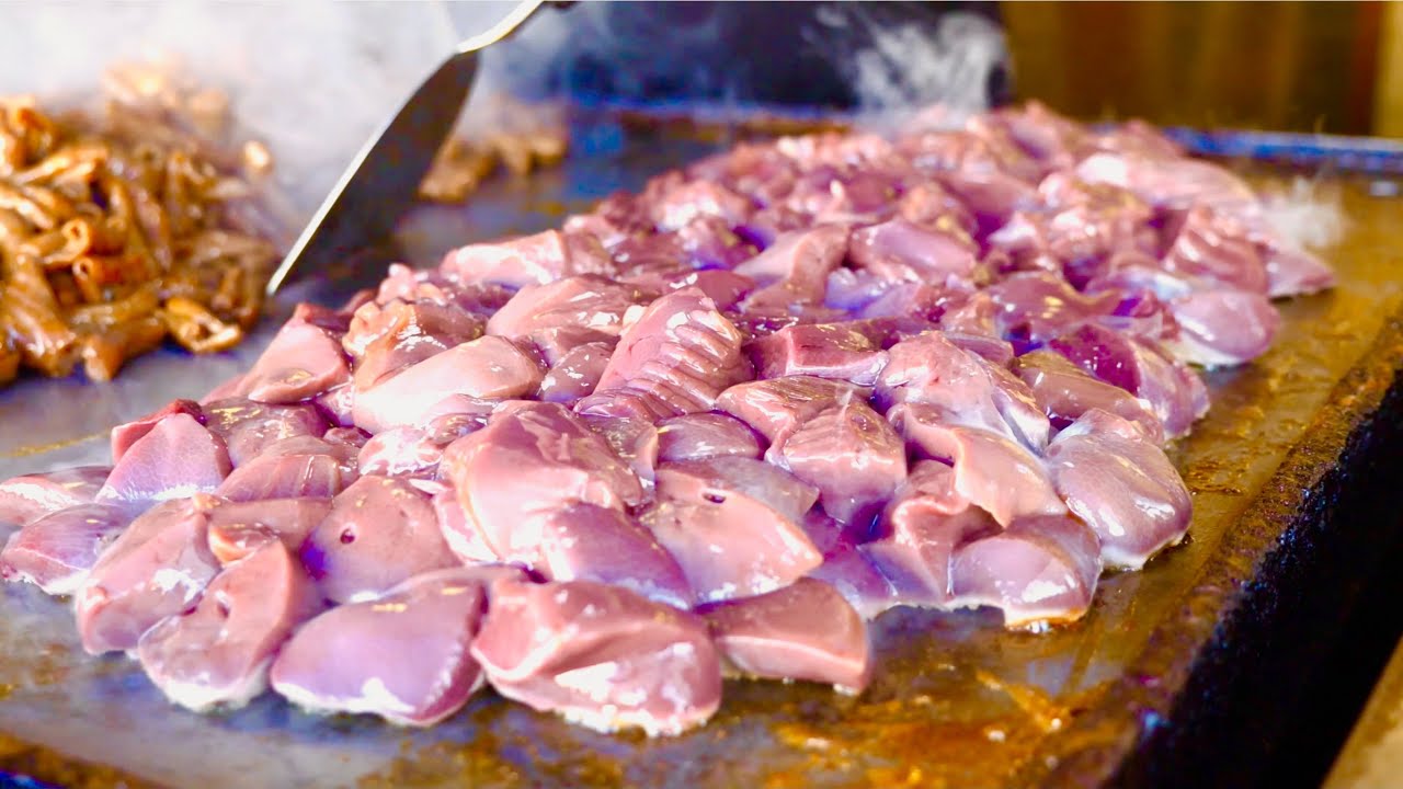 大正の人気屋台ホルモン「あきやす」のホルモン焼きが出来上がるまで　Japanese street Foods Horumon yaki