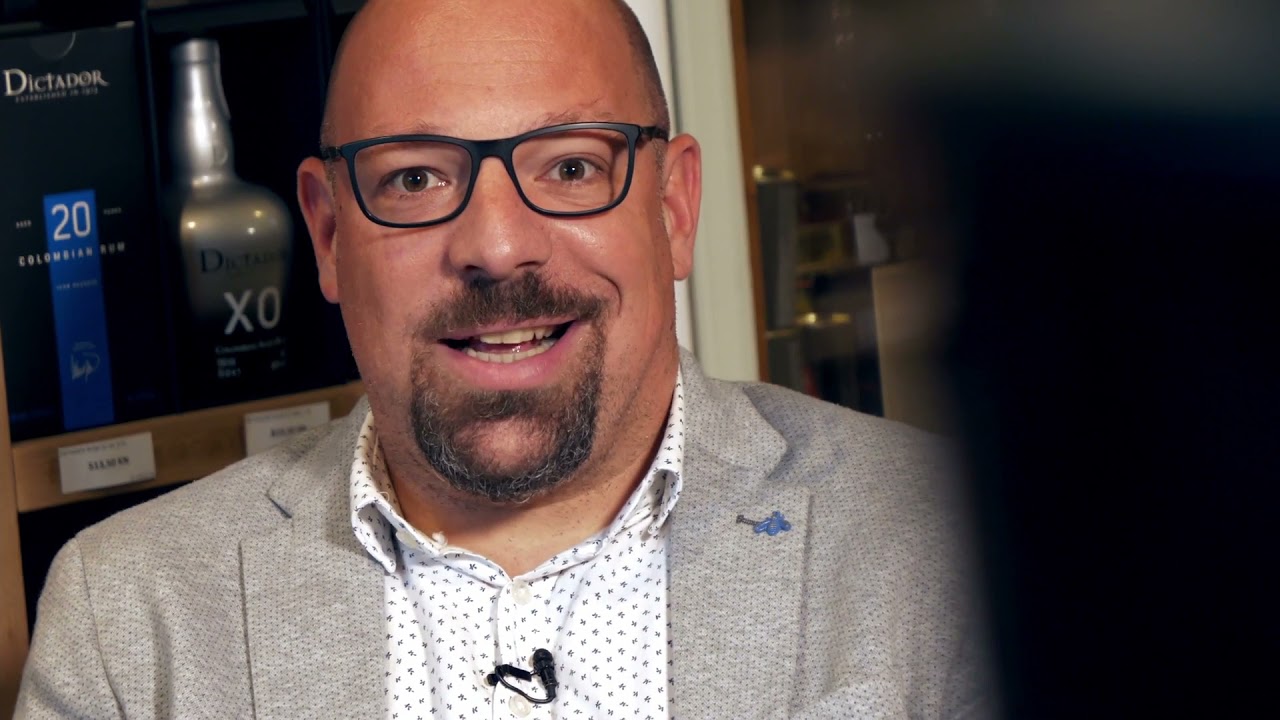Tko će više prodati, prodavač ili sveznalica? Prodajni mindset by Vedran Sorić