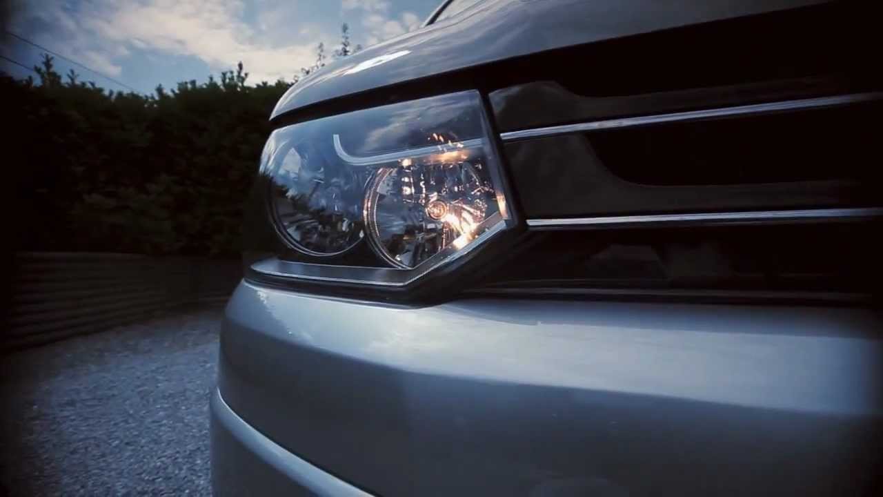 VW Caravelle Vermont - Drive From Wheelchair Vehicle