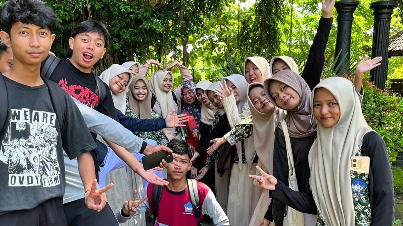 TRINIL WITH EXCELENT! ft. Bu Lisda