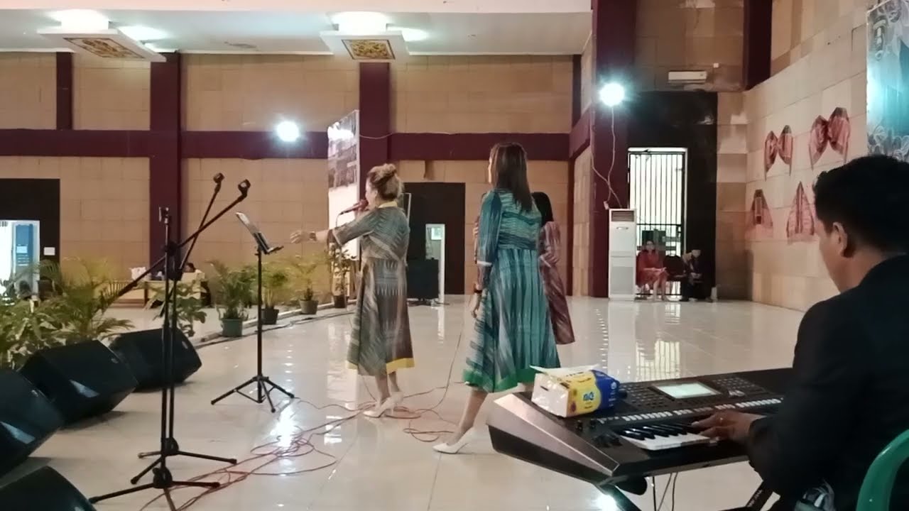 Molo olo ho || Senada trio show di Kalimantan timur