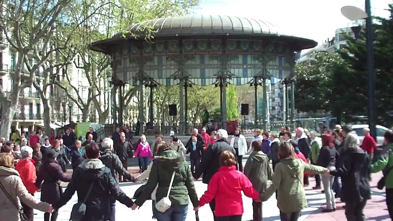 Herri dantza Donostia 2012-4-15