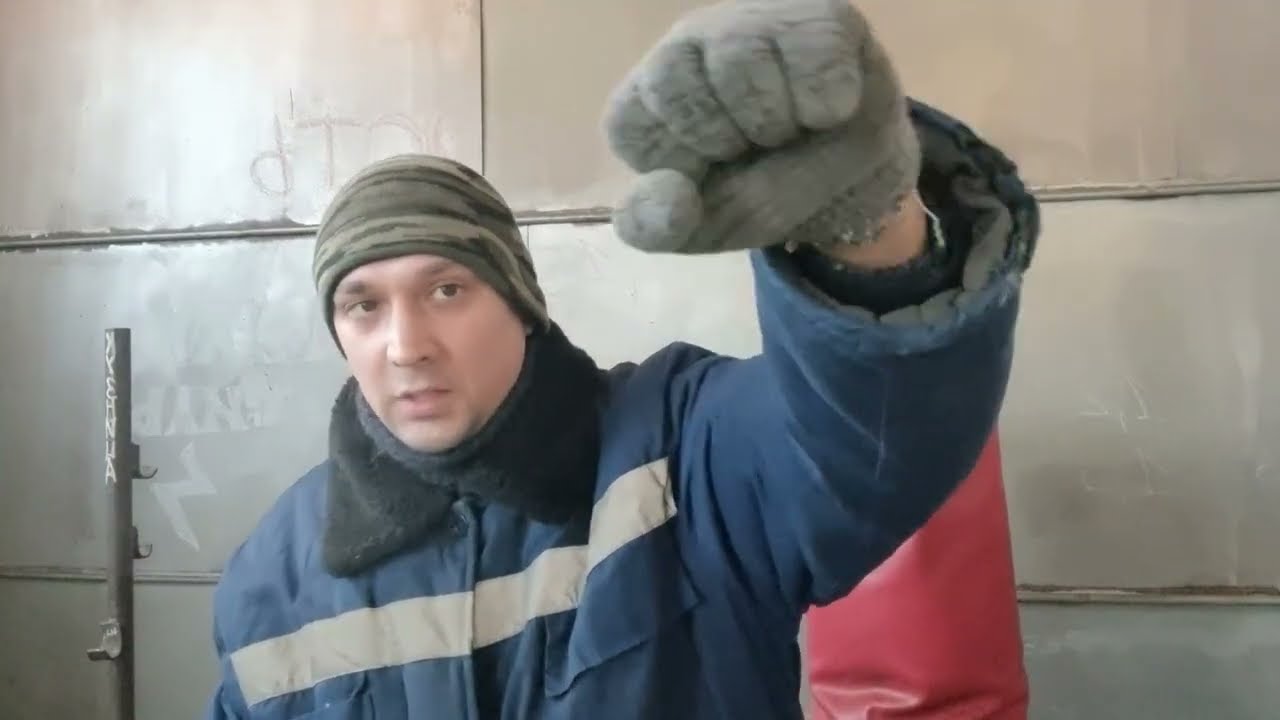 ЛУЧШАЯ ЗАЩИТА В ДРАКЕ ЭТО БЛОК ЛОКТЕМ