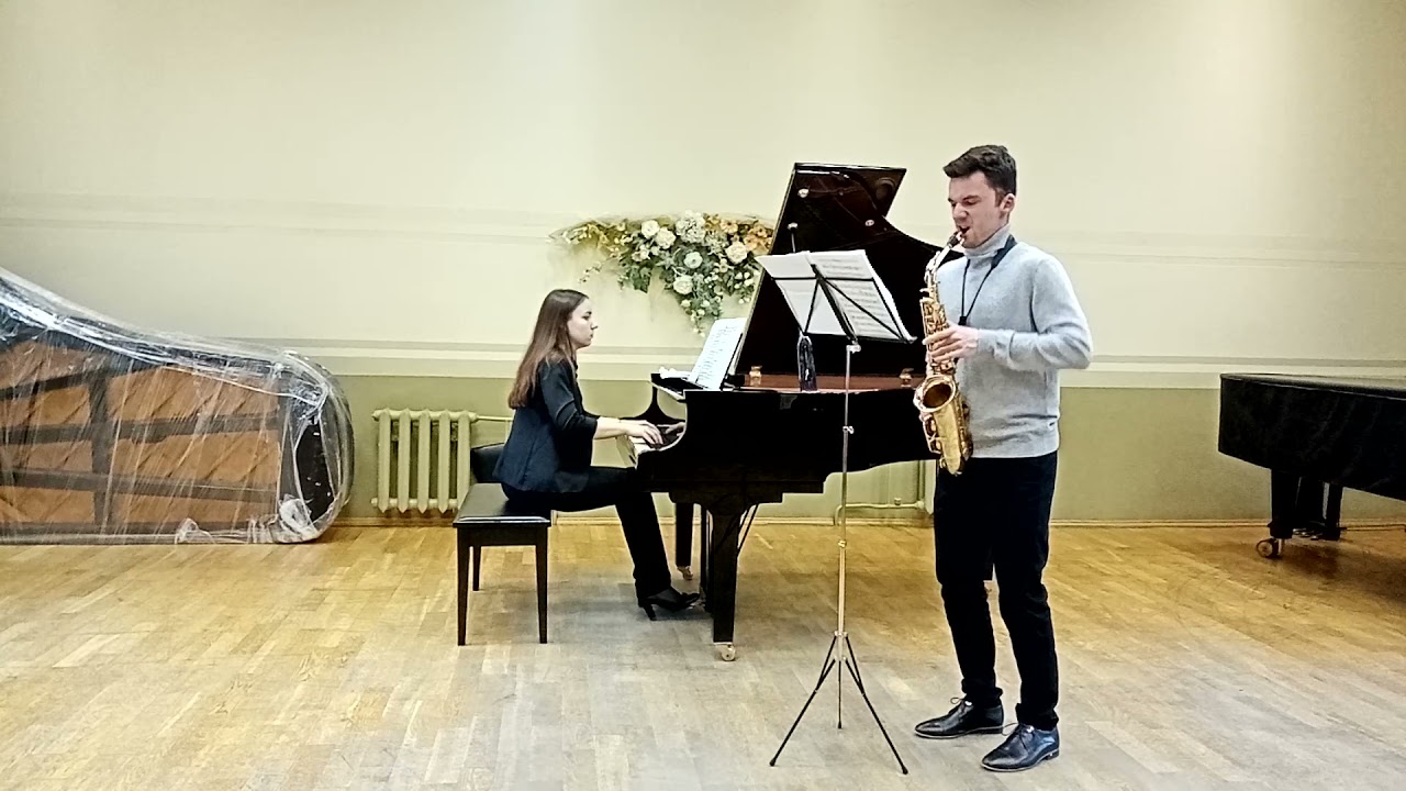 George Handel - Sonata No.6. Transcription for alto saxophone and piano. Parts 1-2