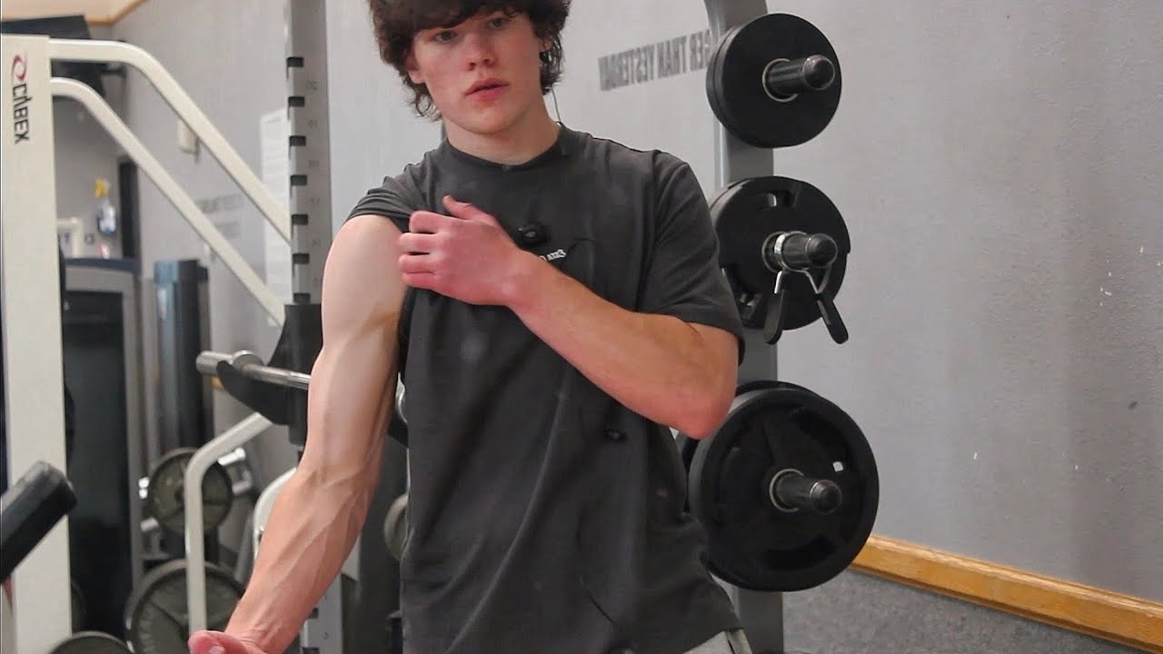 The cut has begun. #gym