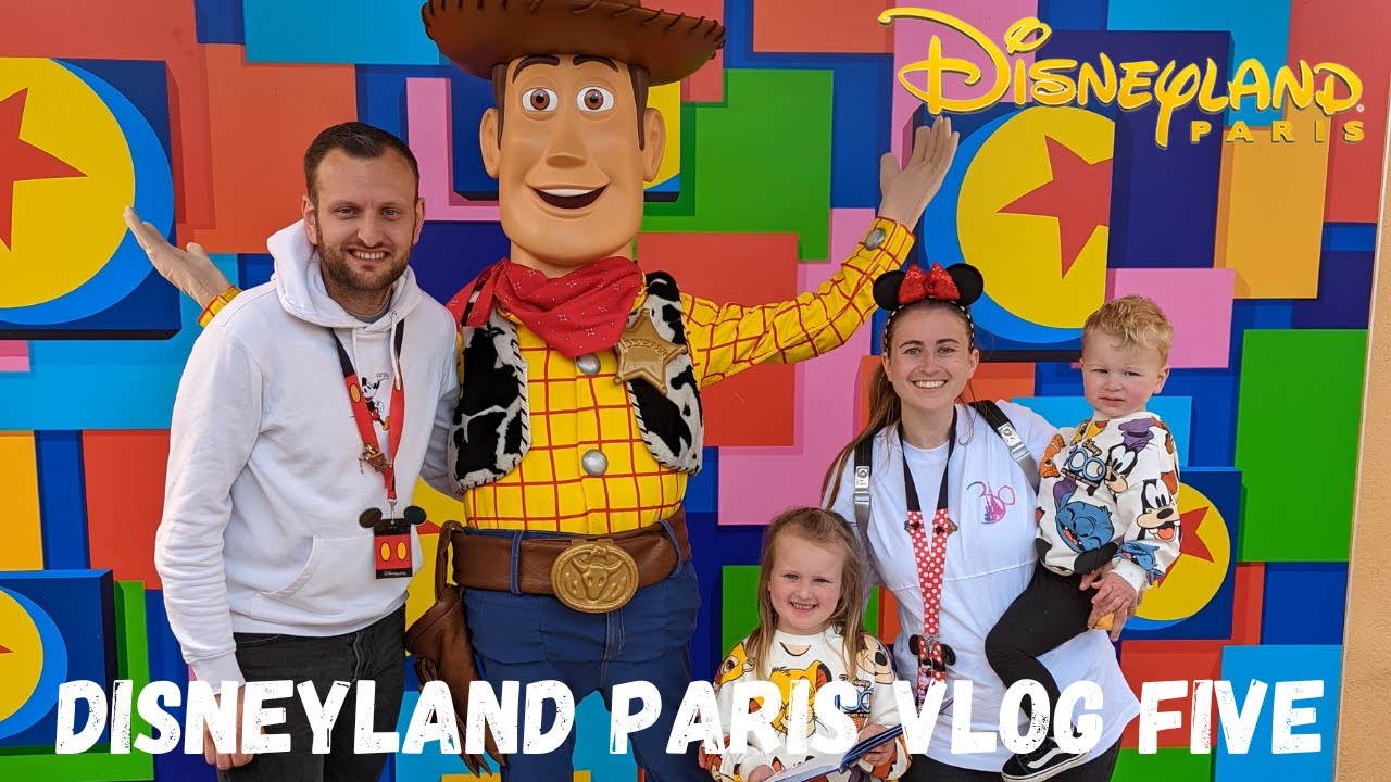 DISNEYLAND PARIS VLOG 5 APRIL '23 | Last day, Meeting Woody, Disney Ice Cream!