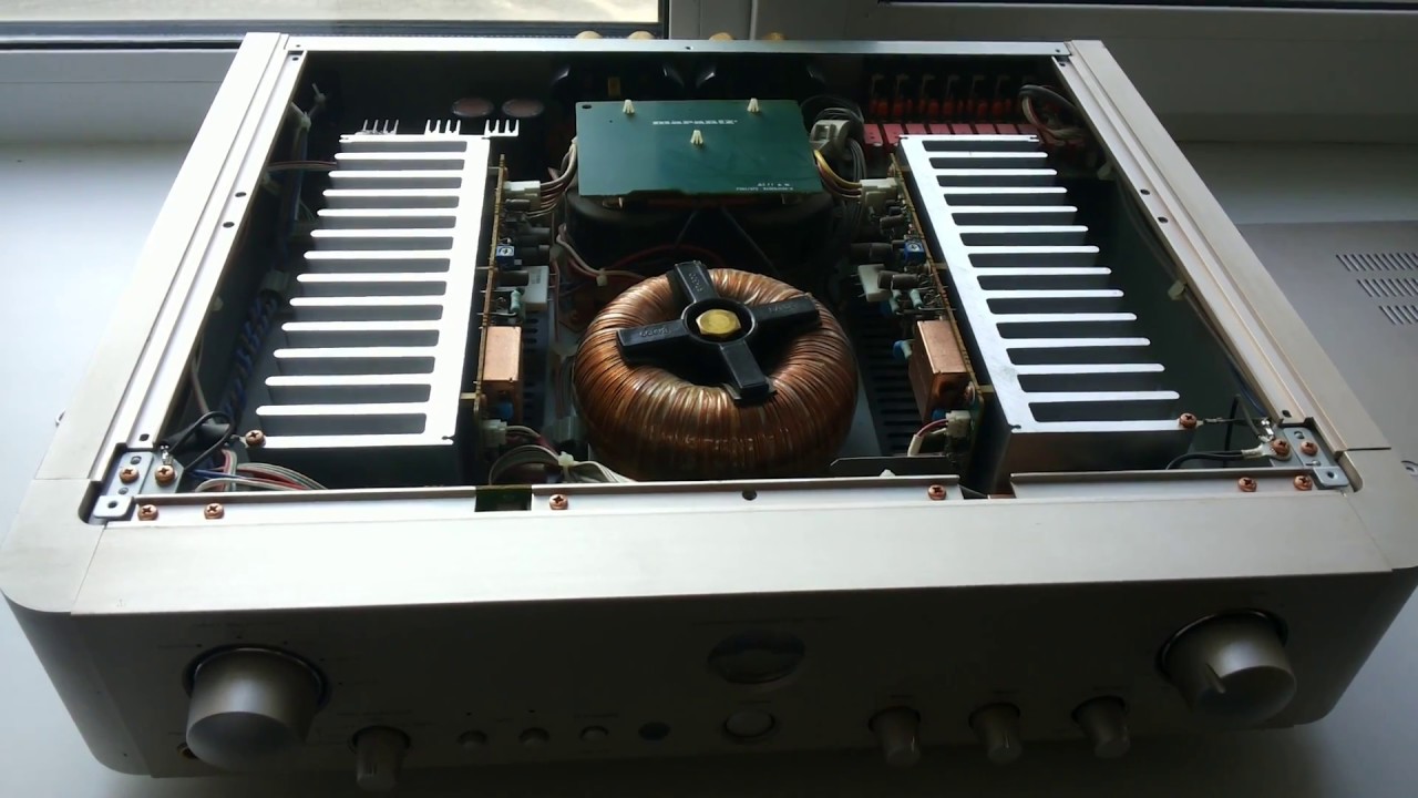 Marantz PM-17 Integrated Amplifier High End look inside