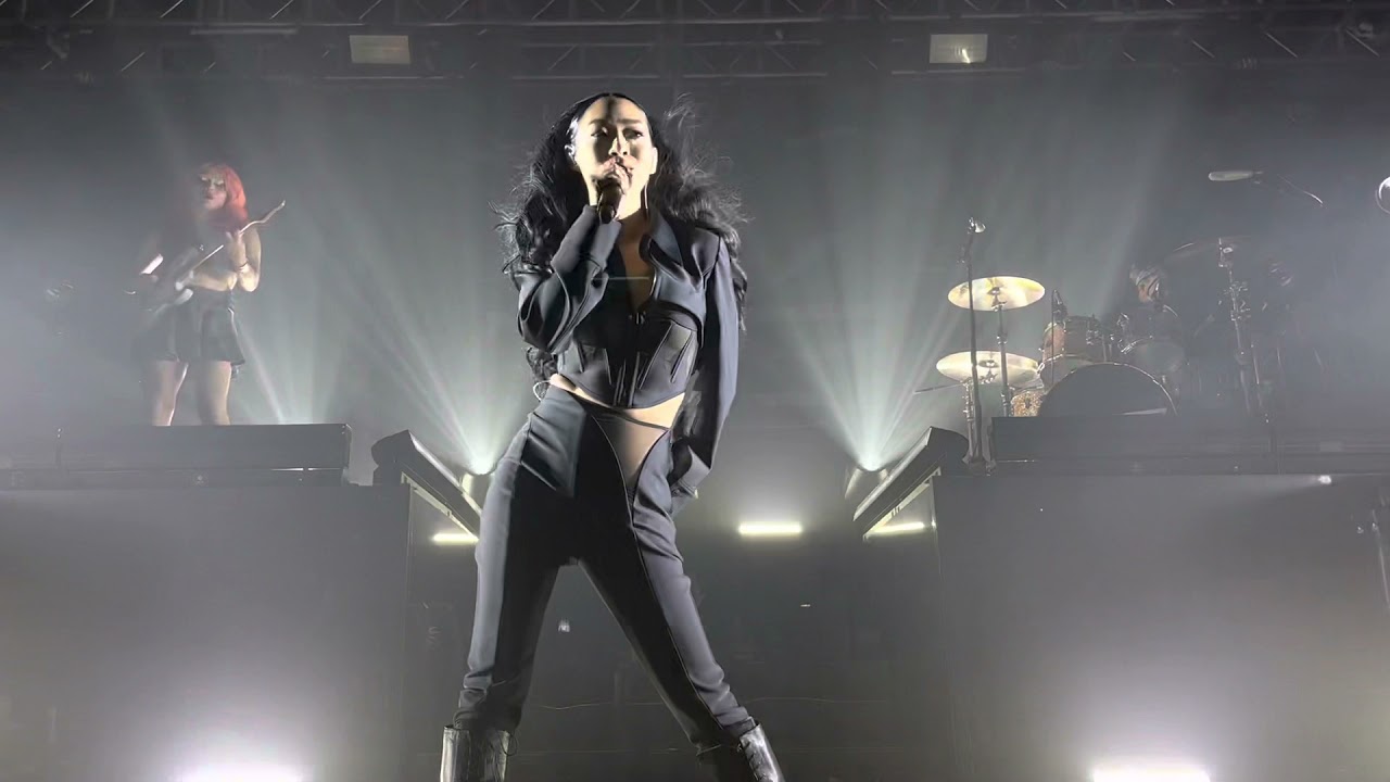 Rina Sawayama - Dynasty (live @ O2 Institute Birmingham)