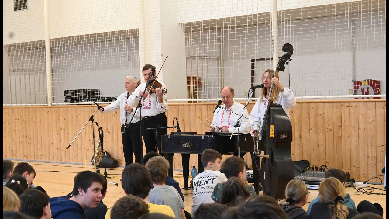 Cimbálová muzika Réva