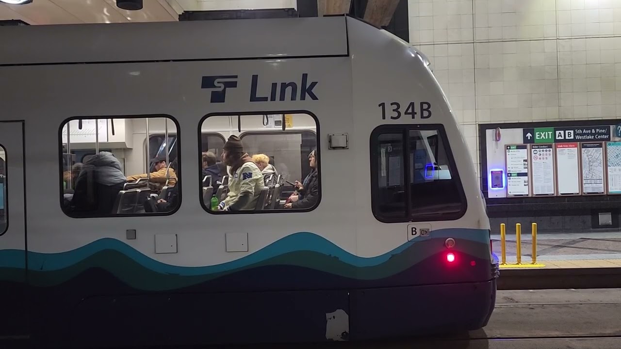 Line 2 from International District China Town to Lynnwood City Center